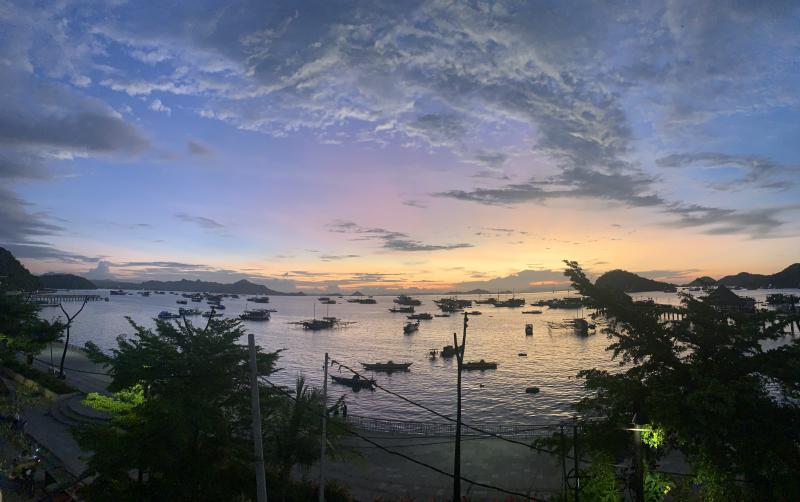 Featured image of post Exploring Flores by Boat, Bus, Bike and Shared Taxis - A Backpacker’s Adventure
